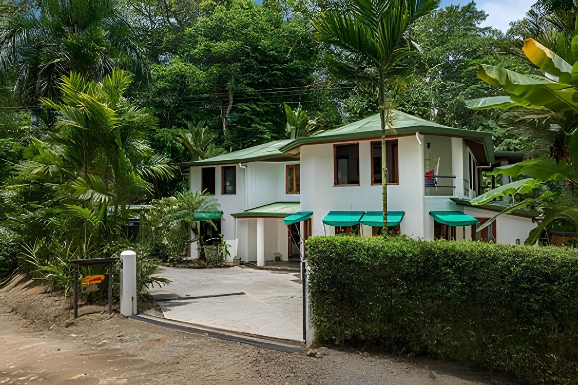 The Jungle Inn Dominicalito Exterior foto
